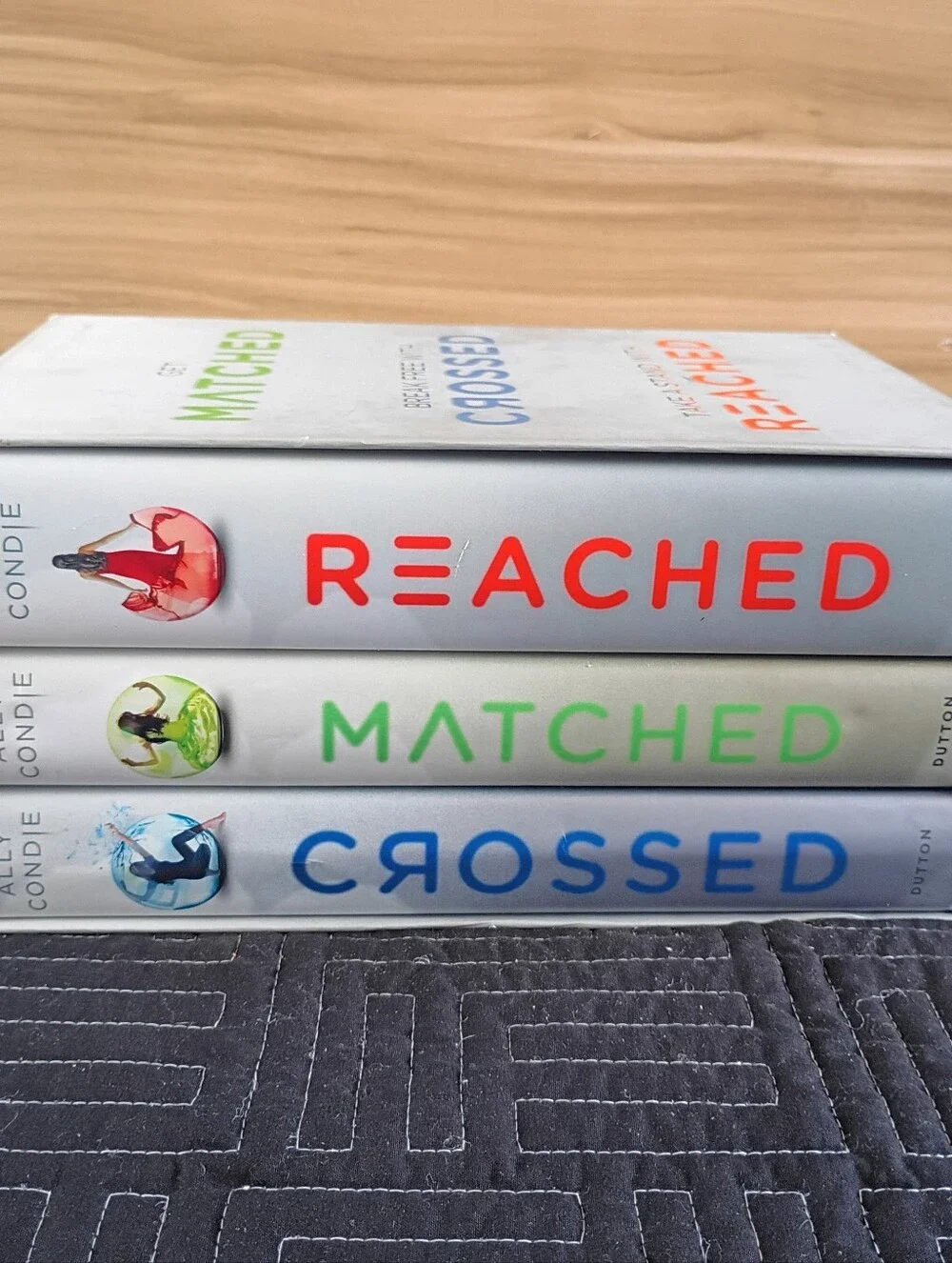 Matched Trilogy box set By: Ally Condie